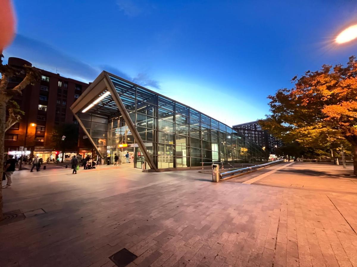 Small Lux Beachcity Close To The River,Metro And Parking Bilbao Esterno foto